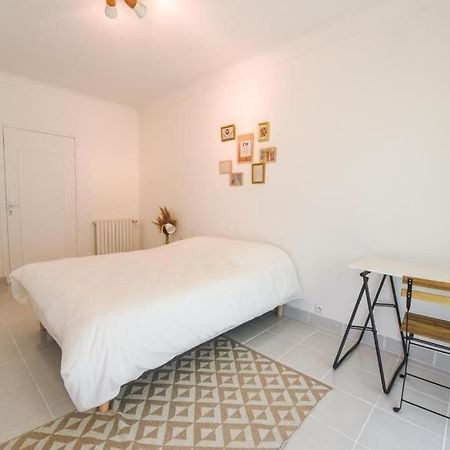 Castelculier Charmant Logement Plein Pied Au Coeur Du Village מראה חיצוני תמונה